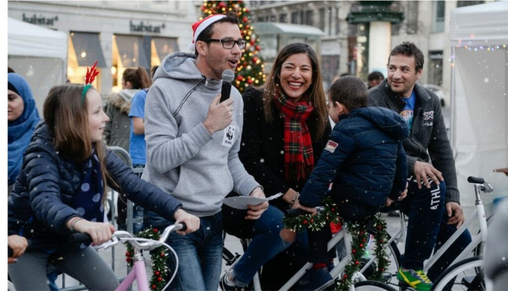 Vélo Jukebox de Noël - animation en centre ville avec participants