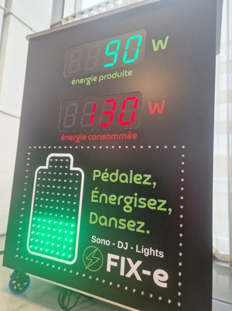 Une jauge d'énergie du dispositif à énergie humaine LudikWatt
